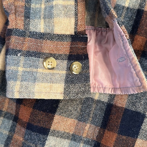 Shirt Jacket size L 85% wool; 15% nylon; Younkers Men’s Store - Picture 6 of 7